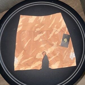 BRAND NEW WITH TAGS - Darcsport Seamless Shorts